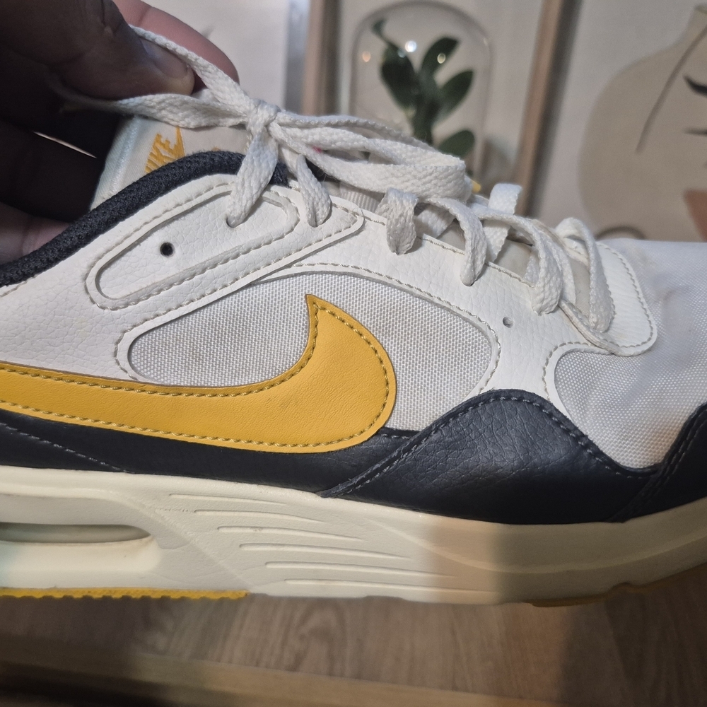 Nike Air Max SC Sneakers - White and Yellow - Picture 5 of 8